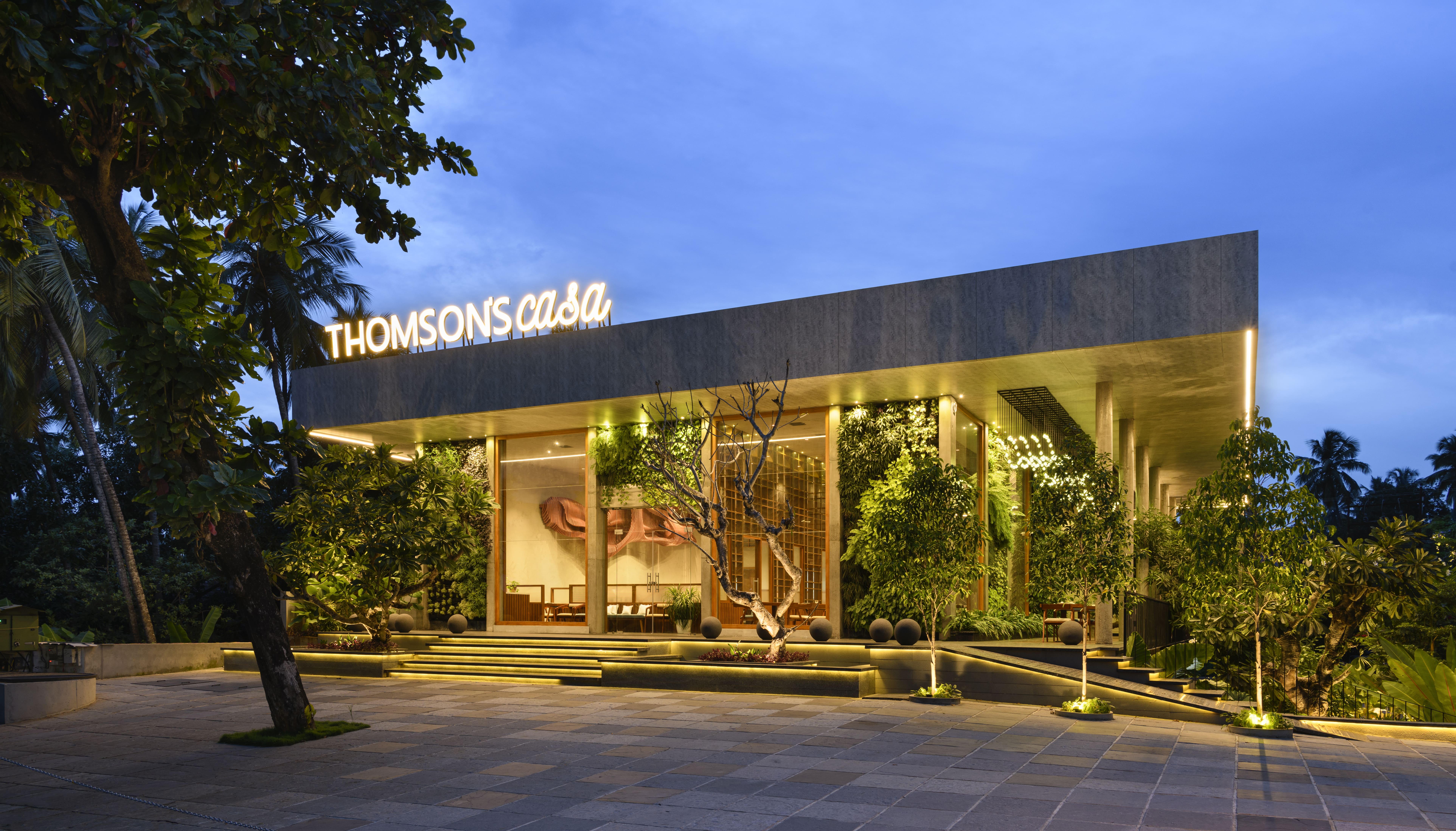 Thomson's Casa - Image 1