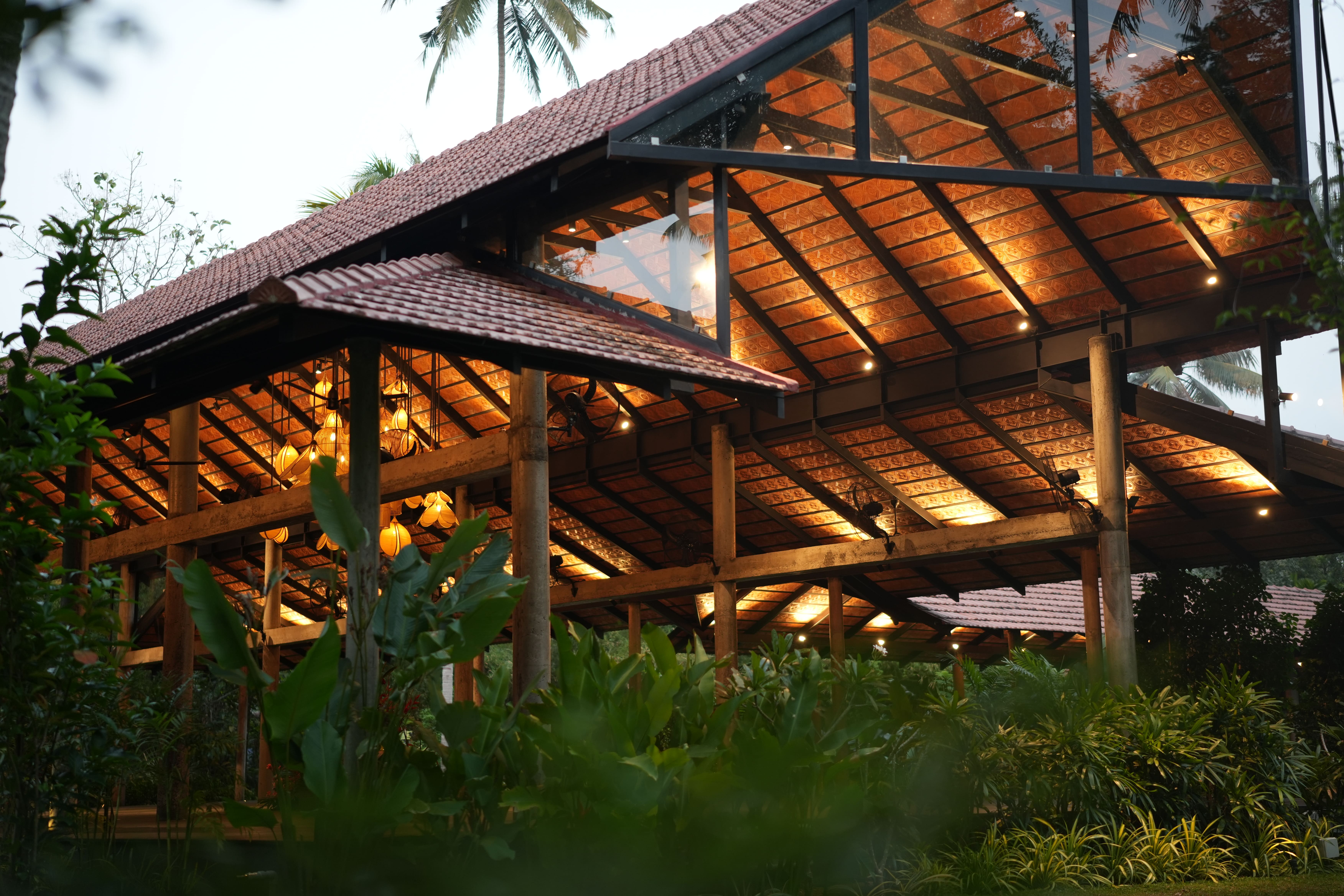 Thottam - Image 1